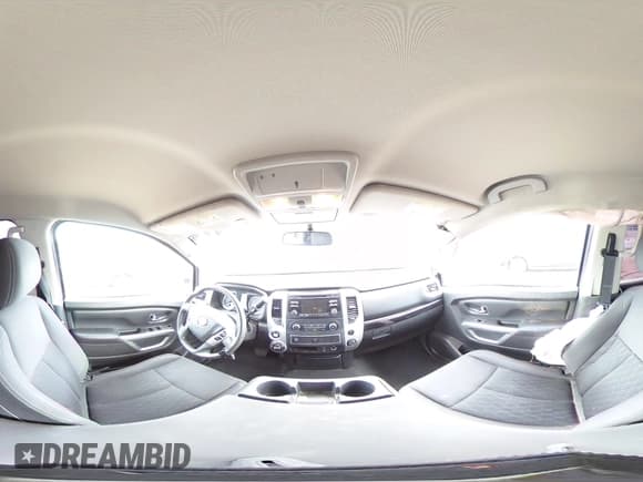 ✅ 2018 Nissan Titan SV • VIN: 1N6AA1EJ3JN500101 • Лот: 70721955. Опубликован ранее на Copart с пробегом 133 984 миль. Бесплатный доступ к архиву аукционных продаж из США и подробный отчёт об истории автомобиля на DreamBid. Изображение 14.