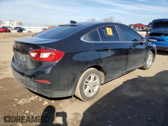 ✅ 2016 Chevrolet Cruze LT • VIN: 1G1BE5SM1G7307064 • Lot: 42558123. Wystawiony na Copart z przebiegiem 82 653 mil. Bezpłatny archiwum sprzedaży aukcyjnych z USA i szczegółowy raport historii pojazdu na DreamBid. Zdjęcie 3.
