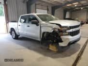 ✅ 2021 Chevrolet Silverado 1500 Custom • VIN: 1GCPYBEH0MZ119198 • Lot: 57798265. Wystawiony na Copart z przebiegiem 48 011 mil. Bezpłatny archiwum sprzedaży aukcyjnych z USA i szczegółowy raport historii pojazdu na DreamBid. Zdjęcie 4.
