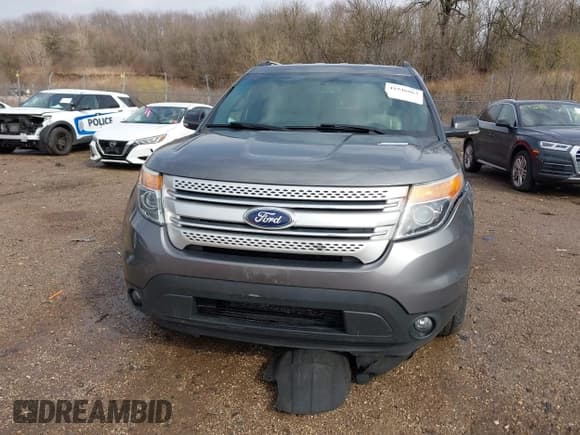 ✅ 2013 Ford Explorer XLT • VIN: 1FM5K8D88DGA92403 • Lot: 41946862. Wystawiony na IAAI z przebiegiem 230 758 mil. Bezpłatny archiwum sprzedaży aukcyjnych z USA i szczegółowy raport historii pojazdu na DreamBid. Zdjęcie 12.