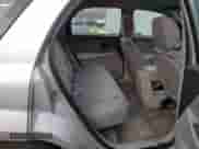 2007 Chevrolet Equinox LS z VIN 2CNDL13F476079703, wystawiony jako Copart lot #77136034 z przebiegiem 155 445 mil mil oraz Czysty tytuł • Clean title. Historia ofert i sprzedaży dostępna na DreamBid. Obrazek 11.