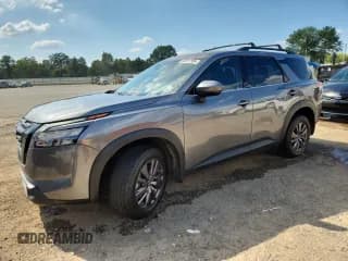 ✅ 2023 Nissan Pathfinder SV • VIN: 5N1DR3BA8PC265235 • Lot: 84017595. Listed on Copart with 38,686 mi. Free auction sales archive from the USA and detailed vehicle history report at DreamBid. Image 1.