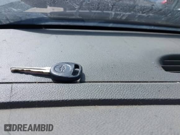 2008 Chevrolet Silverado 1500 Work Truck with VIN 1GCEC19X88Z192472, listed as a IAAI auction lot 41750884 with 191,650 mi miles and . Bid and sale history available at DreamBid. Image 11.