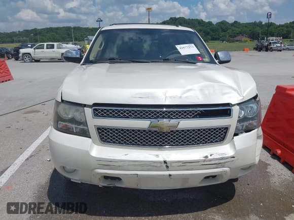 ✅ 2009 Chevrolet Suburban LTZ • VIN: 1GNFC36J79R292877 • Лот: 42577573. Опубликован ранее на IAAI с пробегом 209 101 миль. Бесплатный доступ к архиву аукционных продаж из США и подробный отчёт об истории автомобиля на DreamBid. Изображение 12.