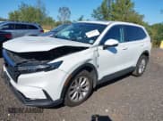 ✅ 2025 Honda CR-V EX-L • VIN: 7FARS4H71SE002777 • Lot: 43344791. Wystawiony na IAAI z przebiegiem 14 048 mil. Bezpłatny archiwum sprzedaży aukcyjnych z USA i szczegółowy raport historii pojazdu na DreamBid. Zdjęcie 2.