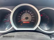 ✅ 2006 Toyota Tacoma • VIN: 5TEUU42N46Z296655 • Lot: 43007019. Listed on IAAI with 296,589 mi. Free auction sales archive from the USA and detailed vehicle history report at DreamBid. Image 7.