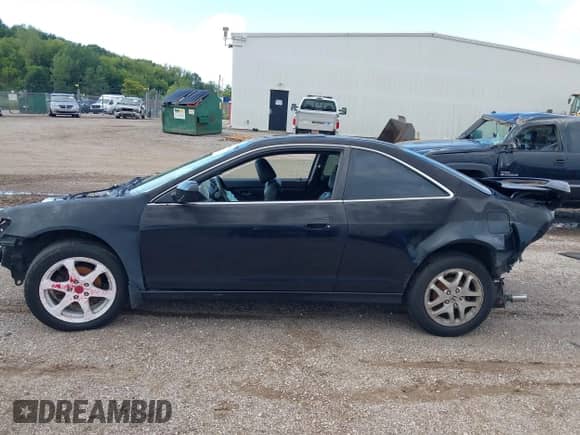 2001 Honda Accord EX с VIN 1HGCG22561A034048, выставлен на аукционе IAAI как лот 43006592 с пробегом 222 154 миль миль и . История ставок и продаж доступна на DreamBid. Изображение 14.