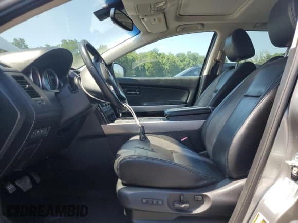 ✅ 2012 Mazda CX-9 Grand Touring • VIN: JM3TB3DVXC0345949 • Lot: 68523875. Wystawiony na Copart z przebiegiem 144 476 mil. Bezpłatny archiwum sprzedaży aukcyjnych z USA i szczegółowy raport historii pojazdu na DreamBid. Zdjęcie 7.