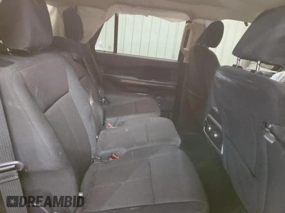 ✅ 2022 Ford Expedition XL • VIN: 1FMJU1GT5NEA11998 • Лот: 46131195. Опубликован ранее на Copart с пробегом Не указан. Бесплатный доступ к архиву аукционных продаж из США и подробный отчёт об истории автомобиля на DreamBid. Изображение 11.