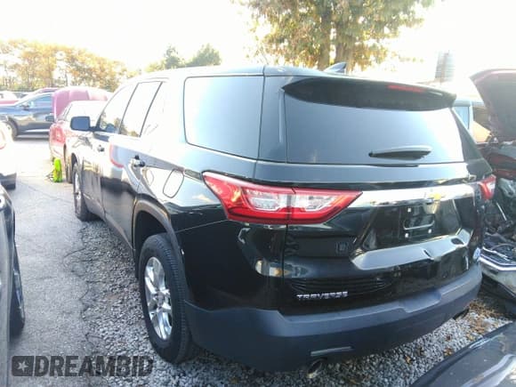 ✅ 2020 Chevrolet Traverse LS • VIN: 1GNERFKW0LJ315192 • Лот: 43654455. Опубликован ранее на IAAI с пробегом 128 480 миль. Бесплатный доступ к архиву аукционных продаж из США и подробный отчёт об истории автомобиля на DreamBid. Изображение 3.