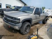 ✅ 2002 Chevrolet Silverado 1500 LT • VIN: 2GCEK19T021209605 • Лот: 64694344. Опубликован ранее на Copart с пробегом 199 525 миль. Бесплатный доступ к архиву аукционных продаж из США и подробный отчёт об истории автомобиля на DreamBid. Изображение 1.