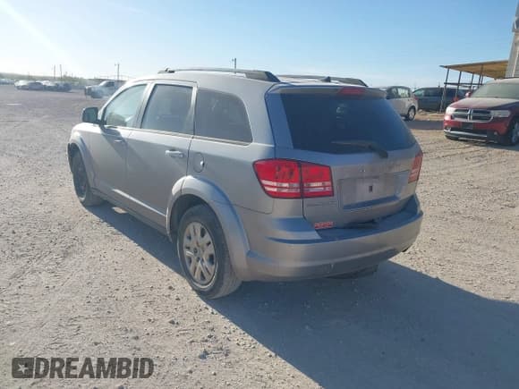 ✅ 2018 Dodge Durango SXT • VIN: 1C4RDHAG6JC277970 • Lot: 43686708. Wystawiony na IAAI z przebiegiem 86 569 mil. Bezpłatny archiwum sprzedaży aukcyjnych z USA i szczegółowy raport historii pojazdu na DreamBid. Zdjęcie 3.
