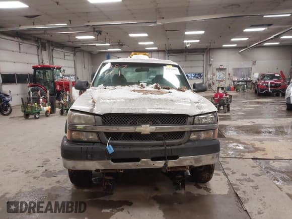 ✅ 2003 Chevrolet Silverado 2500HD LS • VIN: 1GCHK29U53E244524 • Lot: 43876661. Wystawiony na IAAI z przebiegiem 174 441 mil. Bezpłatny archiwum sprzedaży aukcyjnych z USA i szczegółowy raport historii pojazdu na DreamBid. Zdjęcie 13.
