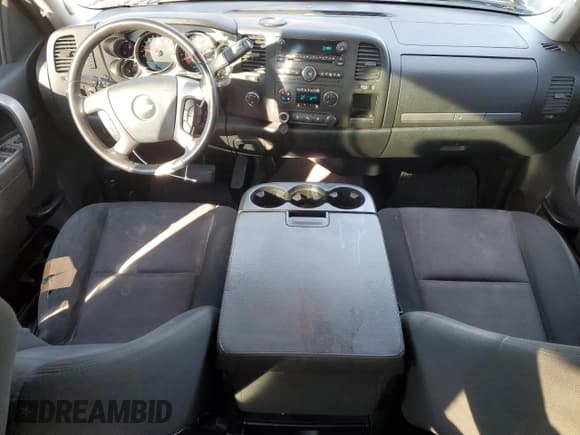 ✅ 2011 Chevrolet Silverado 1500 LT • VIN: 3GCUKSE29BG312267 • Lot: 81887714. Listed on Copart with 163,673 mi. Free auction sales archive from the USA and detailed vehicle history report at DreamBid. Image 8.