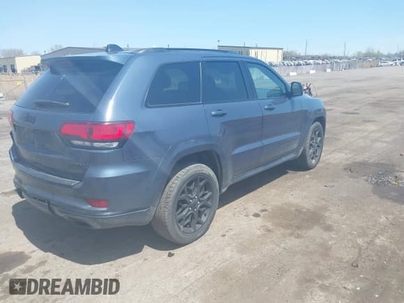 ✅ 2021 Jeep Grand Cherokee Limited • VIN: 1C4RJFBG2MC669487 • Lot: 42066881. Wystawiony na IAAI z przebiegiem 137 905 mil. Bezpłatny archiwum sprzedaży aukcyjnych z USA i szczegółowy raport historii pojazdu na DreamBid. Zdjęcie 4.