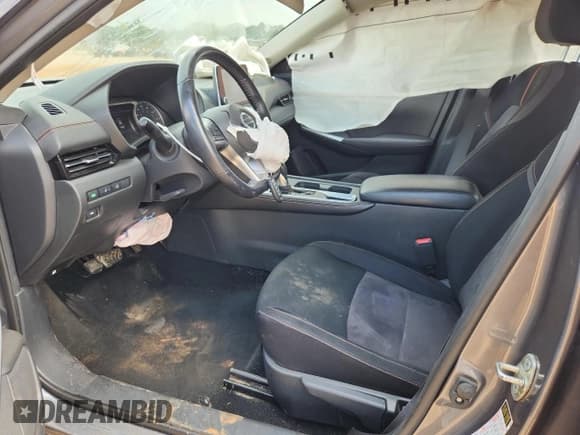 ✅ 2020 Nissan Sentra SR • VIN: 3N1AB8DV9LY243063 • Lot: 82141545. Listed on Copart with 92,126 mi. Free auction sales archive from the USA and detailed vehicle history report at DreamBid. Image 7.