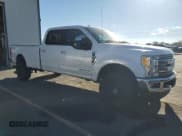 ✅ 2017 Ford F-250 XL • VIN: 1FT7W2BT0HEB13932 • Lot: 93141445. Listed on Copart with 192,273 mi. Free auction sales archive from the USA and detailed vehicle history report at DreamBid. Image 4.