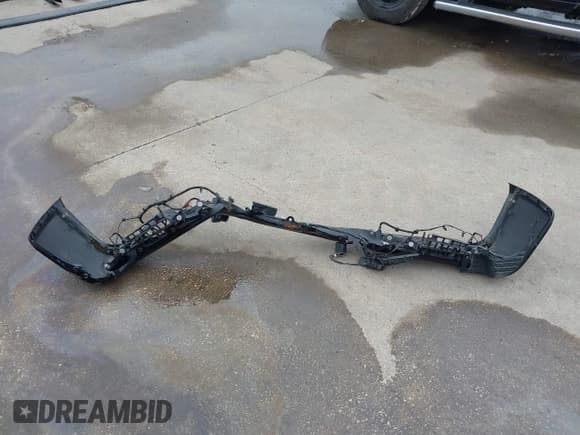 ✅ 2020 Ram 1500 Big Horn • VIN: 1C6SRFFT6LN323129 • Lot: 41618193. Listed on IAAI with 74,398 mi. Free auction sales archive from the USA and detailed vehicle history report at DreamBid. Image 12.