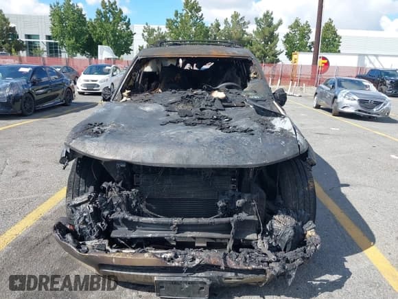 ✅ 2023 Jeep Grand Cherokee Laredo • VIN: 1C4RJJAG0P8835789 • Lot: 43450486. Listed on IAAI with Not provided. Free auction sales archive from the USA and detailed vehicle history report at DreamBid. Image 12.