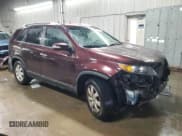 ✅ 2013 Kia Sorento LX • VIN: 5XYKT4A6XDG346521 • Lot: 92211865. Listed on Copart with 180,714 mi. Free auction sales archive from the USA and detailed vehicle history report at DreamBid. Image 4.