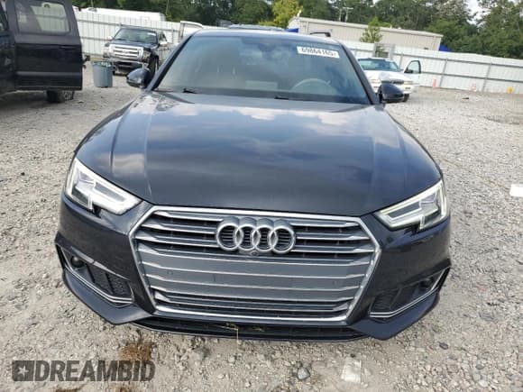 ✅ 2018 Audi A4 • VIN: WAUMMAF46JA113787 • Lot: 69864165. Wystawiony na Copart z przebiegiem 60 878 mil. Bezpłatny archiwum sprzedaży aukcyjnych z USA i szczegółowy raport historii pojazdu na DreamBid. Zdjęcie 5.