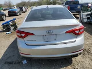 ✅ 2015 Hyundai Sonata SE • VIN: 5NPE24AF6FH186505 • Lot: 46208183. Listed on Copart with 81,278 mi. Free auction sales archive from the USA and detailed vehicle history report at DreamBid. Image 6.