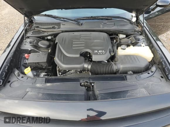 ✅ 2018 Dodge Challenger SXT Plus • VIN: 2C3CDZAG5JH246495 • Lot: 37924423. Wystawiony na Copart z przebiegiem 52 129 mil. Bezpłatny archiwum sprzedaży aukcyjnych z USA i szczegółowy raport historii pojazdu na DreamBid. Zdjęcie 11.