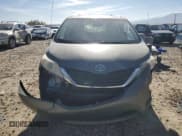 ✅ 2011 Toyota Sienna LE • VIN: 5TDKK3DC5BS148430 • Lot: 90360255. Wystawiony na Copart z przebiegiem 198 741 mil. Bezpłatny archiwum sprzedaży aukcyjnych z USA i szczegółowy raport historii pojazdu na DreamBid. Zdjęcie 5.