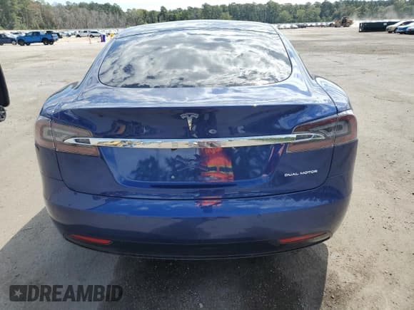 ✅ 2021 Tesla Model S Long Range Plus • VIN: 5YJSA1E24MF424231 • Lot: 81555505. Wystawiony na Copart z przebiegiem Nie podano. Bezpłatny archiwum sprzedaży aukcyjnych z USA i szczegółowy raport historii pojazdu na DreamBid. Zdjęcie 6.