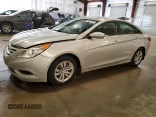 ✅ 2013 Hyundai Sonata GLS • VIN: 5NPEB4AC1DH520314 • Lot: 70947995. Listed on Copart with 113,557 mi. Free auction sales archive from the USA and detailed vehicle history report at DreamBid. Image 1.