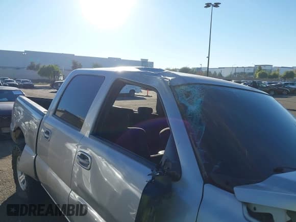 ✅ 2006 Chevrolet Silverado 1500 LT1 • VIN: 2GCEC13T661221589 • Лот: 43487047. Опубликован ранее на IAAI с пробегом 145 400 миль. Бесплатный доступ к архиву аукционных продаж из США и подробный отчёт об истории автомобиля на DreamBid. Изображение 13.