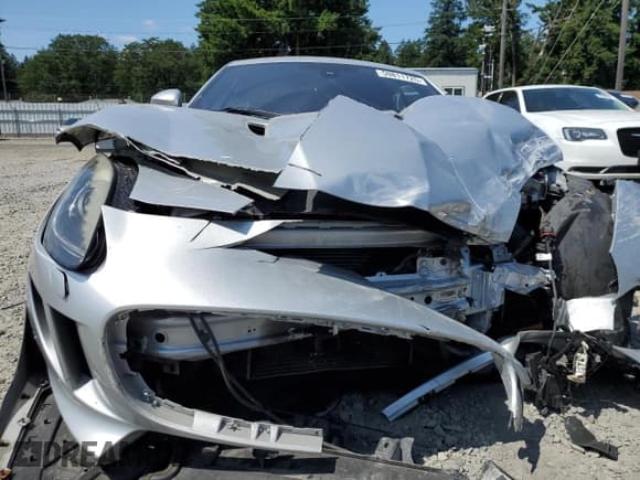 ✅ 2017 Jaguar F-Type Premium • VIN: SAJWA6AT9H8K43422 • Лот: 59811725. Опубликован ранее на Copart с пробегом Не указан. Бесплатный доступ к архиву аукционных продаж из США и подробный отчёт об истории автомобиля на DreamBid. Изображение 5.