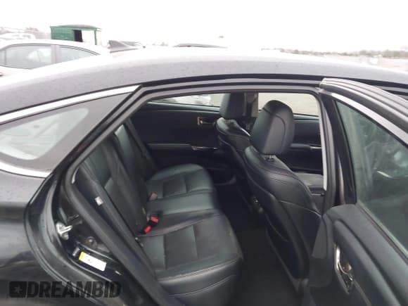 ✅ 2018 Toyota Avalon XLE Premium • VIN: 4T1BK1EB3JU275158 • Lot: 43750826. Wystawiony na IAAI z przebiegiem 101 278 mil. Bezpłatny archiwum sprzedaży aukcyjnych z USA i szczegółowy raport historii pojazdu na DreamBid. Zdjęcie 8.