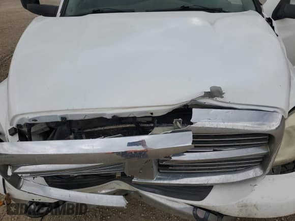 2008 Dodge 3500 SXT z VIN 3D7MX39A68G151870, wystawiony jako Copart lot #59962625 z przebiegiem 174 581 mil mil oraz Nie do naprawy • Non repairable. Historia ofert i sprzedaży dostępna na DreamBid. Obrazek 11.