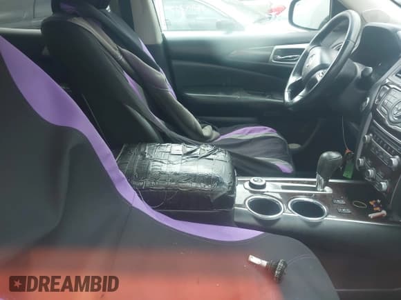 ✅ 2016 Nissan Pathfinder SV • VIN: 5N1AR2MMXGC608471 • Lot: 43581997. Wystawiony na IAAI z przebiegiem 137 326 mil. Bezpłatny archiwum sprzedaży aukcyjnych z USA i szczegółowy raport historii pojazdu na DreamBid. Zdjęcie 5.