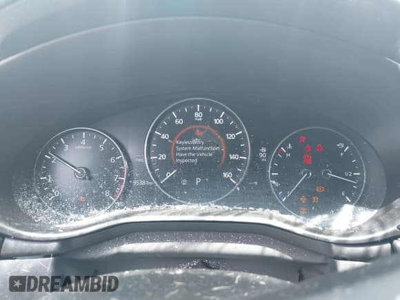 ✅ 2019 Mazda 3 Select • VIN: JM1BPACL0K1109359 • Лот: 42232574. Опубликован ранее на IAAI с пробегом 95 381 миль. Бесплатный доступ к архиву аукционных продаж из США и подробный отчёт об истории автомобиля на DreamBid. Изображение 7.