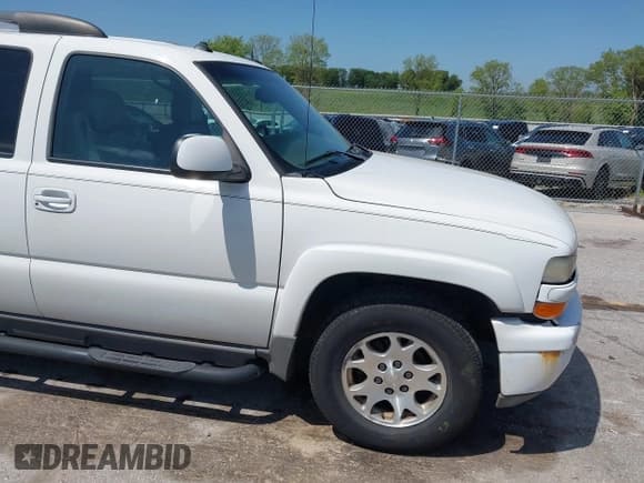 ✅ 2003 Chevrolet Suburban LS • VIN: 3GNFK16Z83G245412 • Лот: 42809170. Опубликован ранее на IAAI с пробегом 219 908 миль. Бесплатный доступ к архиву аукционных продаж из США и подробный отчёт об истории автомобиля на DreamBid. Изображение 12.