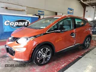 2020 Chevrolet Bolt EV Premier z VIN 1G1FZ6S07L4108587, wystawiony jako Copart lot #71512655 z przebiegiem Nie podano mil oraz Szkoda całkowita • Salvage title. Historia ofert i sprzedaży dostępna na DreamBid. Obrazek 1.