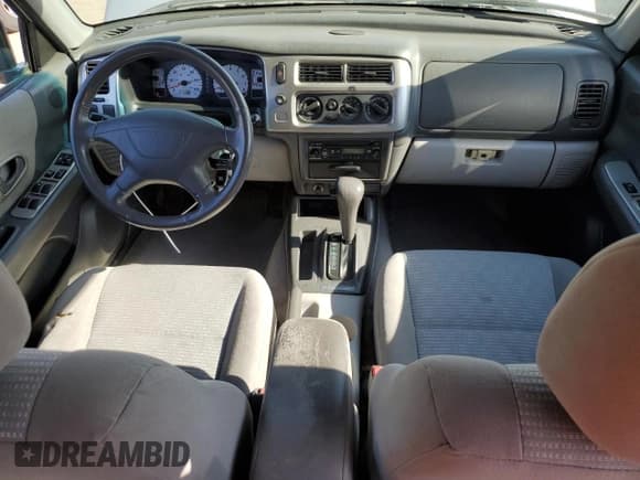 ✅ 2002 Mitsubishi Montero • VIN: JA4LS31R72J027368 • Lot: 66519624. Listed on Copart with 166,381 mi. Free auction sales archive from the USA and detailed vehicle history report at DreamBid. Image 8.