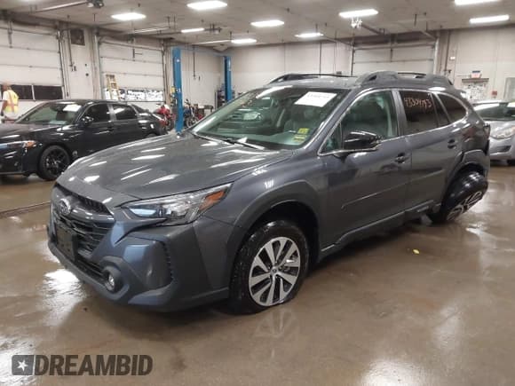 ✅ 2025 Subaru Outback Premium • VIN: 4S4BTAFC8S3236125 • Lot: 43304743. Wystawiony na IAAI z przebiegiem 5 008 mil. Bezpłatny archiwum sprzedaży aukcyjnych z USA i szczegółowy raport historii pojazdu na DreamBid. Zdjęcie 18.