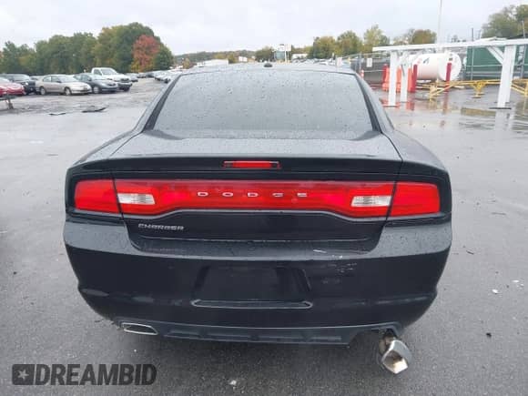 2014 Dodge Charger SXT с VIN 2C3CDXHG9EH155262, выставлен на аукционе IAAI как лот 43542899 с пробегом 160 940 миль миль и . История ставок и продаж доступна на DreamBid. Изображение 16.