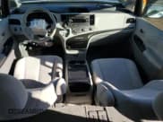 ✅ 2011 Toyota Sienna LE AAS • VIN: 5TDKK3DCXBS075880 • Lot: 82592245. Listed on Copart with 75,190 mi. Free auction sales archive from the USA and detailed vehicle history report at DreamBid. Image 8.