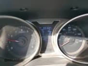 ✅ 2015 Hyundai Veloster • VIN: KMHTC6AD7FU244086 • Lot: 88056285. Wystawiony na Copart z przebiegiem 69 193 mil. Bezpłatny archiwum sprzedaży aukcyjnych z USA i szczegółowy raport historii pojazdu na DreamBid. Zdjęcie 9.