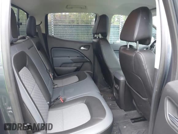 ✅ 2019 Chevrolet Colorado 4WD Z71 • VIN: 1GCPTDE14K1141018 • Лот: 43328790. Опубликован ранее на IAAI с пробегом 183 824 миль. Бесплатный доступ к архиву аукционных продаж из США и подробный отчёт об истории автомобиля на DreamBid. Изображение 8.