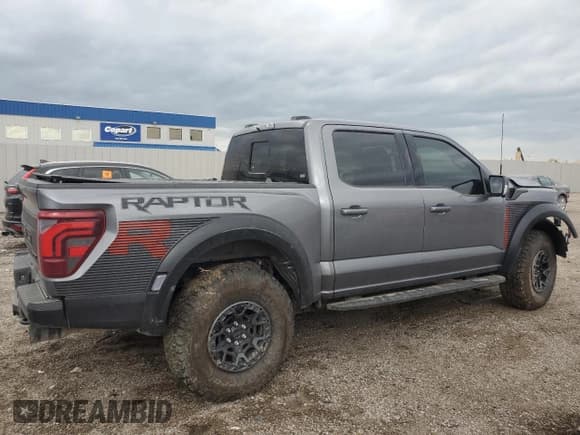 ✅ 2024 Ford F-150 Raptor • VIN: 1FTFW1RJ1RFA50667 • Lot: 59124614. Listed on Copart with 1,641 mi. Free auction sales archive from the USA and detailed vehicle history report at DreamBid. Image 3.