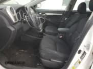 ✅ 2012 Toyota Matrix S • VIN: 2T1LE4EE3CC021588 • Lot: 56532385. Wystawiony na Copart z przebiegiem 212 339 mil. Bezpłatny archiwum sprzedaży aukcyjnych z USA i szczegółowy raport historii pojazdu na DreamBid. Zdjęcie 7.