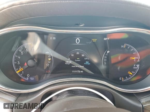 ✅ 2014 Jeep Grand Cherokee Overland • VIN: 1C4RJFCG1EC547509 • Lot: 82337765. Listed on Copart with 111,173 mi. Free auction sales archive from the USA and detailed vehicle history report at DreamBid. Image 9.