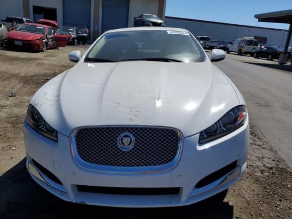 ✅ 2013 Jaguar XF RWD • VIN: SAJWA0ES2DPS83369 • Лот: 69902094. Опубликован ранее на Copart с пробегом 64 075 миль. Бесплатный доступ к архиву аукционных продаж из США и подробный отчёт об истории автомобиля на DreamBid. Изображение 5.