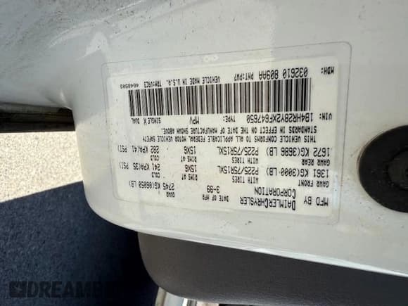 ✅ 1999 Dodge Durango • VIN: 1B4HR28Y2XF647650 • Lot: 69634185. Wystawiony na Copart z przebiegiem 180 436 mil. Bezpłatny archiwum sprzedaży aukcyjnych z USA i szczegółowy raport historii pojazdu na DreamBid. Zdjęcie 10.