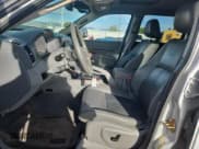 ✅ 2006 Jeep Grand Cherokee Limited • VIN: 1J4HR58226C331191 • Lot: 80407535. Wystawiony na Copart z przebiegiem 132 844 mil. Bezpłatny archiwum sprzedaży aukcyjnych z USA i szczegółowy raport historii pojazdu na DreamBid. Zdjęcie 7.